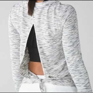 Lululemon top